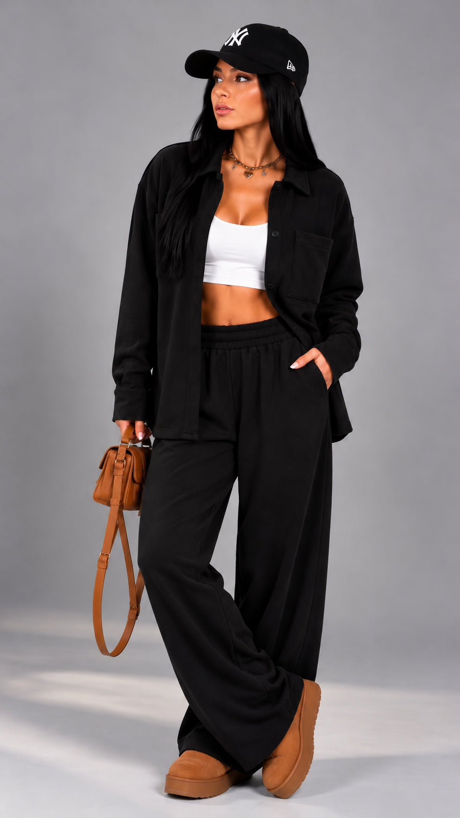 Trening dama negru format din camasa oversize si pantaloni largi