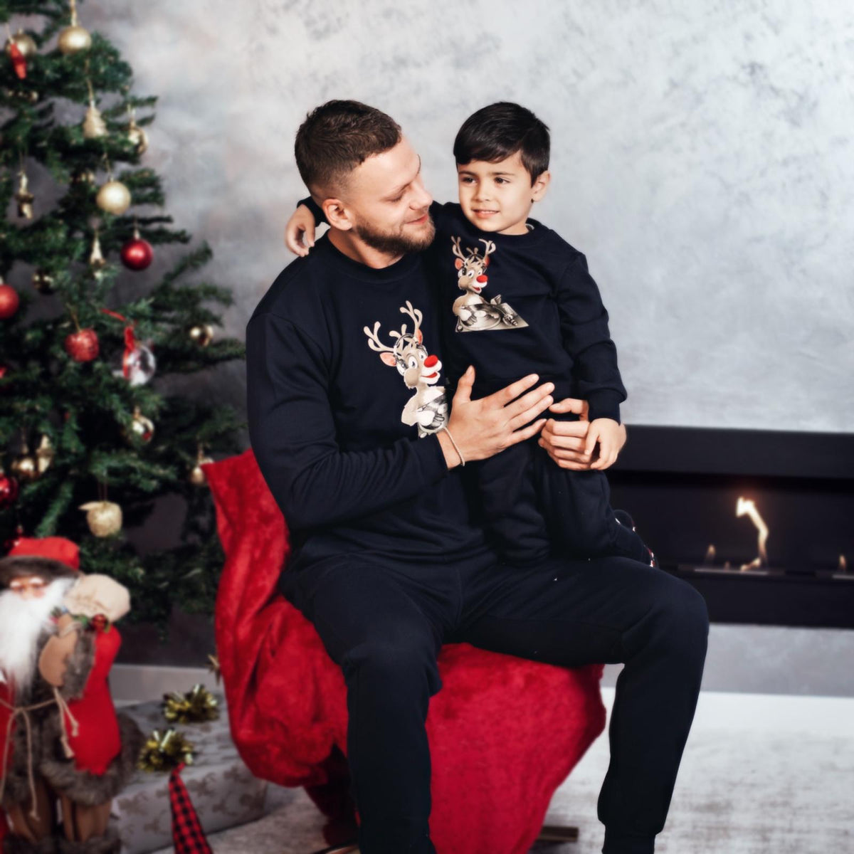 Set Treninguri de familie de Craciun – „Dj Rudolph” - Bleumarin