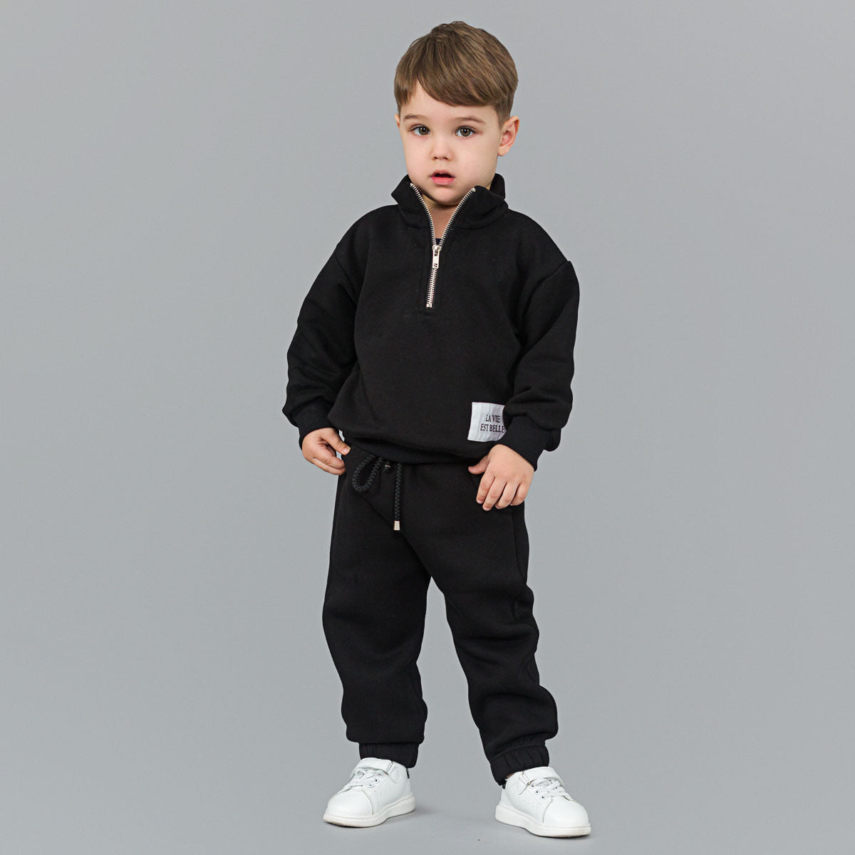 Set hanorace de familie negru cu fermoar si mesaj brodat