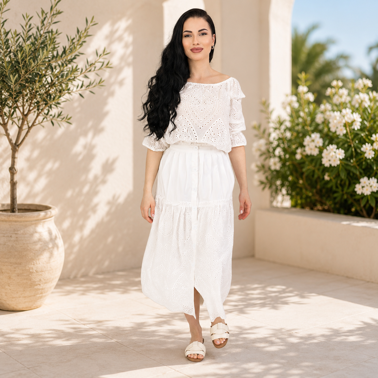 Set 2 piese din bumbac cu broderie tip anglaise – bluza si fustă midi alba