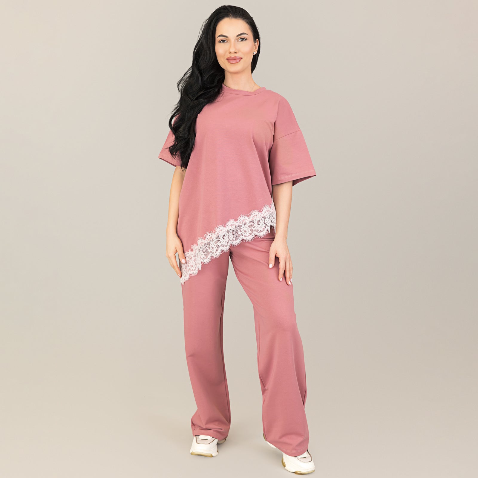 Compleu dama mesa rose cu aplicatie de dantela