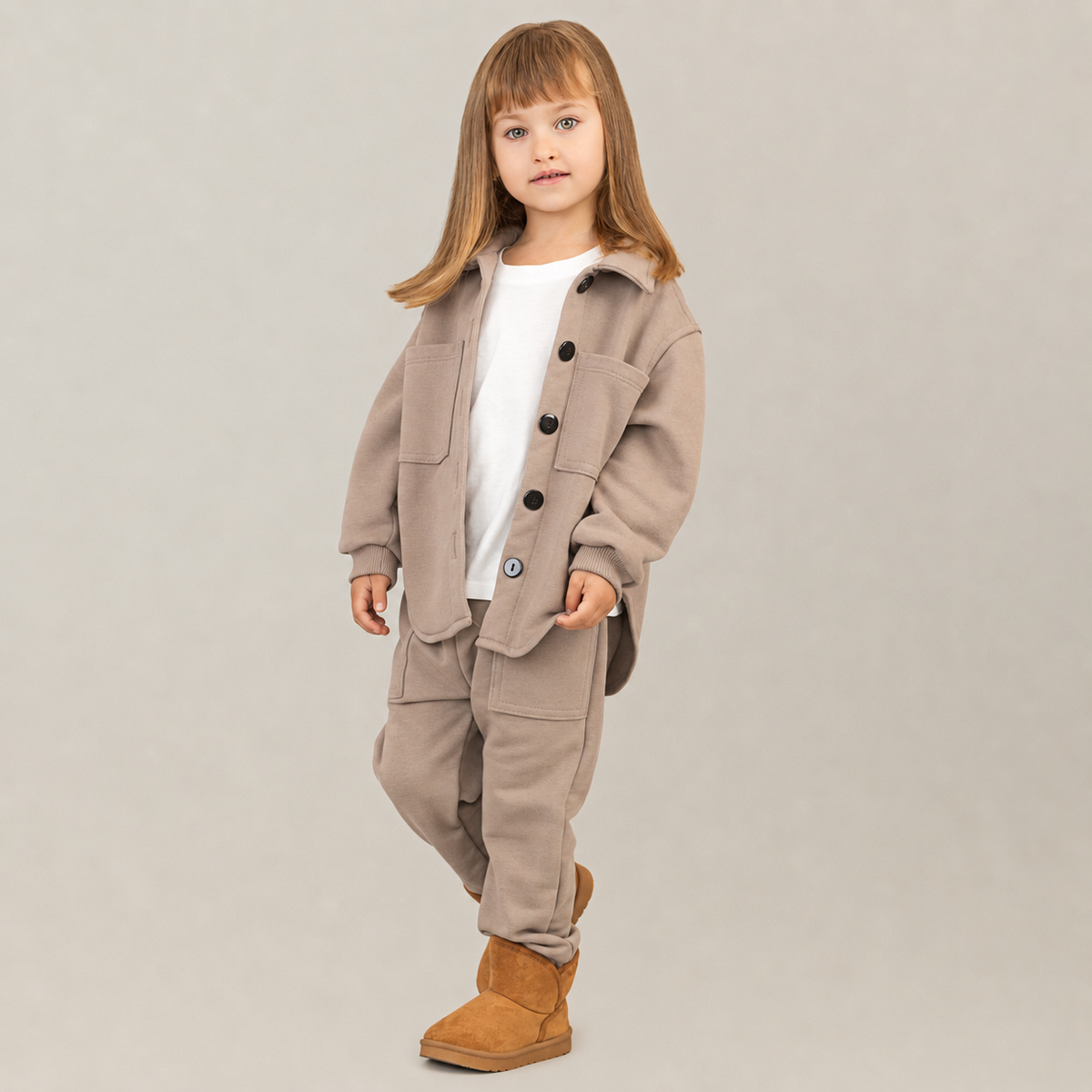 Trening fete cappuccino format din jacheta tip camasa si pantaloni jogger