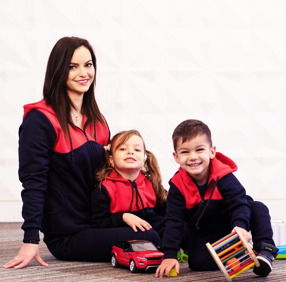Set Treninguri Family – Bleumarin cu Placute Rosii