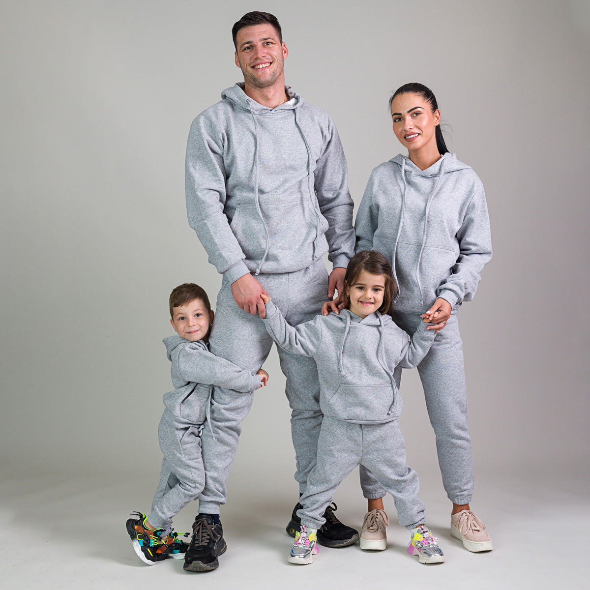 Set treninguri de familie gri melange cu detaliu snur supradimensionat