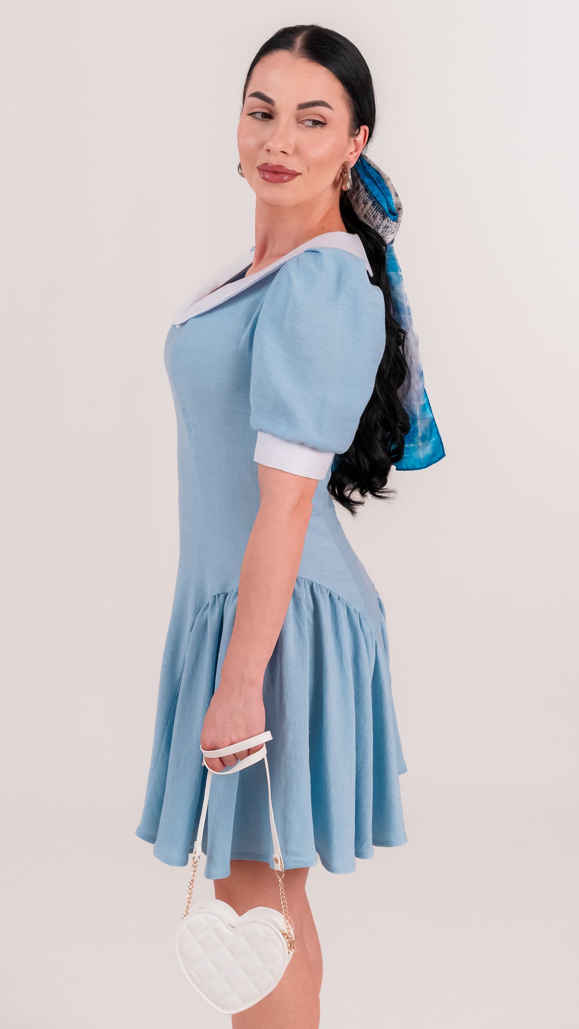Rochie dama bleu din in cu guler alb si falduri