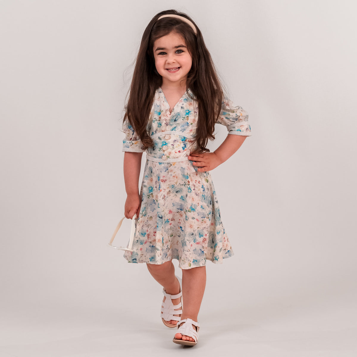 Set rochii mama fiica midi cu imprimeu floral bleu