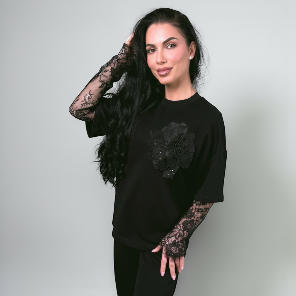 Compleu dama negru cu floare si maneci din dantela chantilly