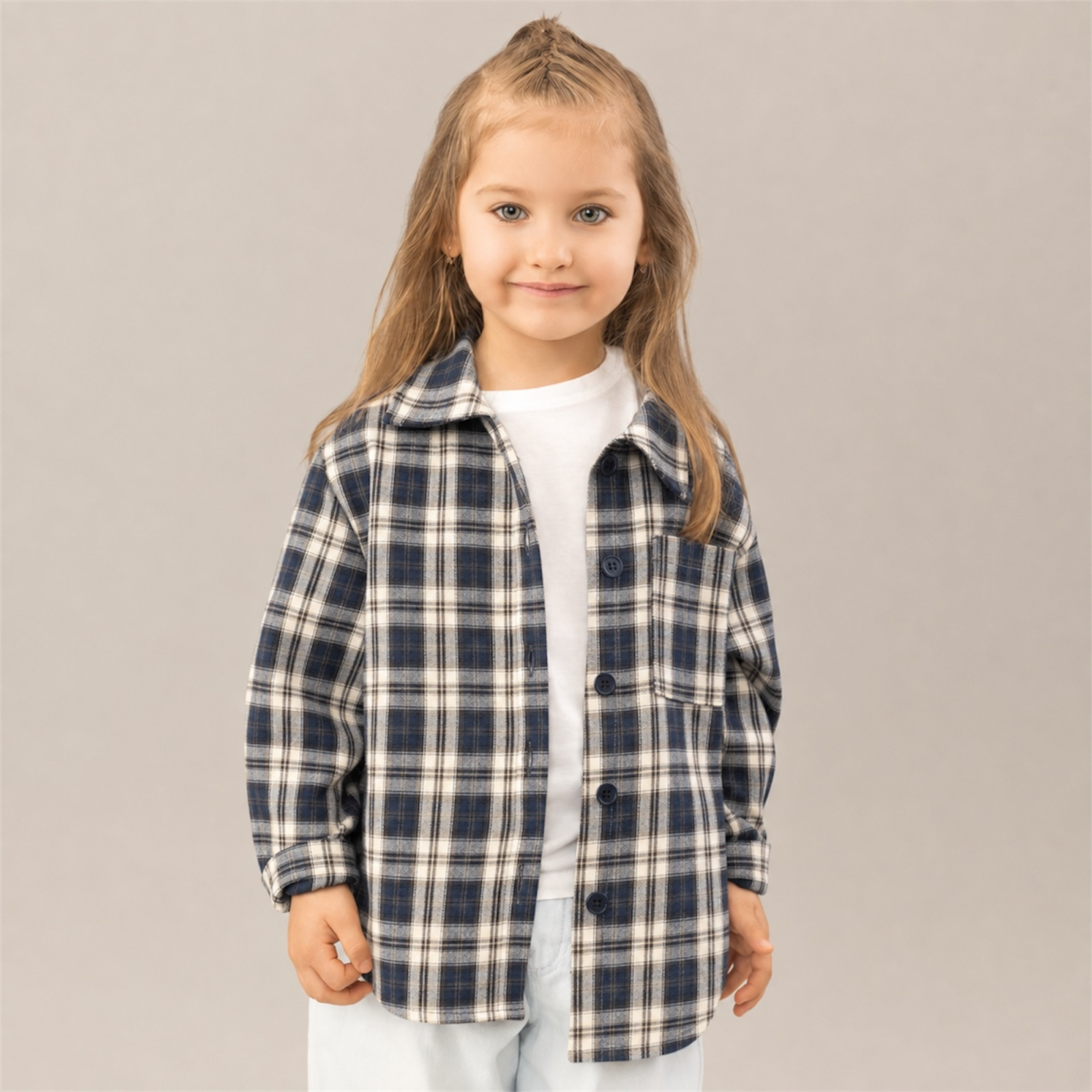 Camasa fete in carouri bleumarin - crem, oversize, cu perforatii fine