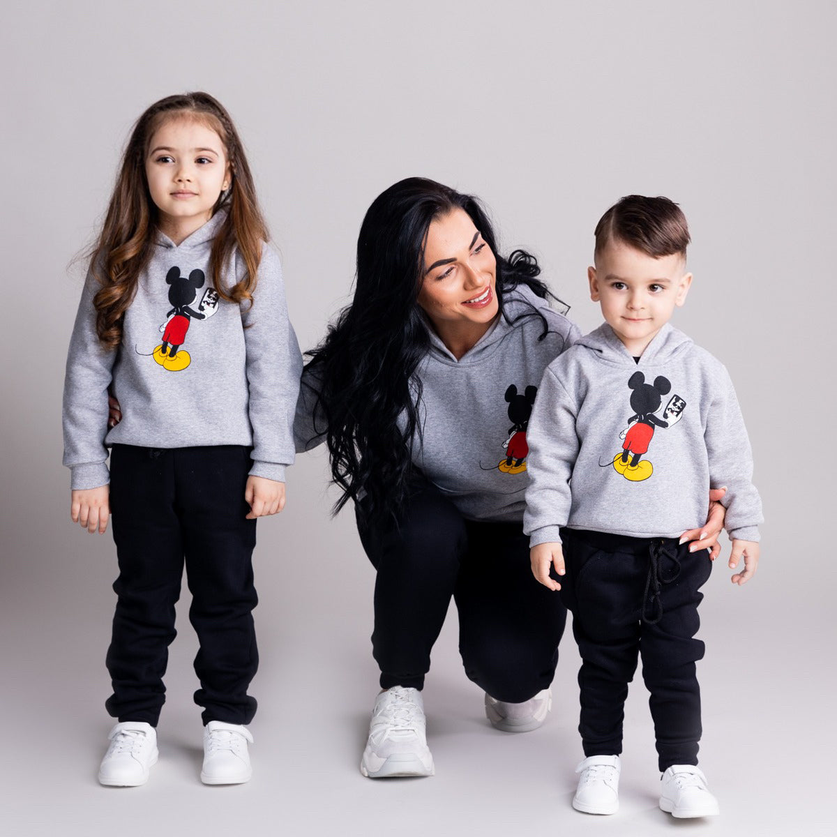 Set Treninguri Mommy & Me - Selfie cu personaj