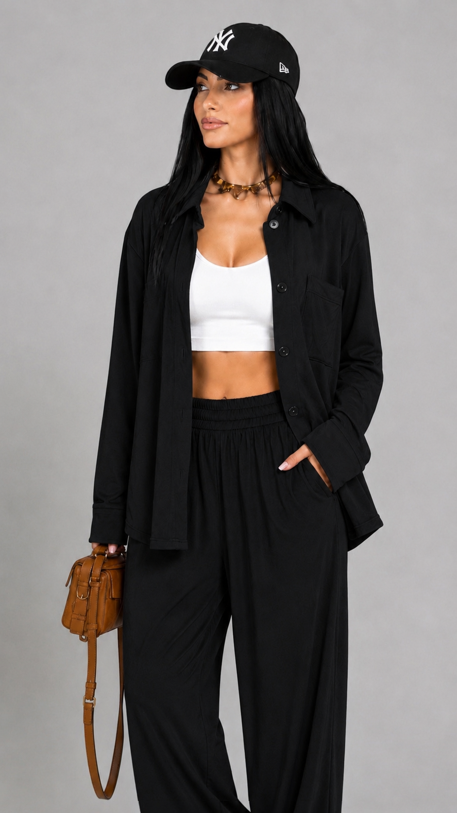 Trening dama negru format din camasa oversize si pantaloni largi