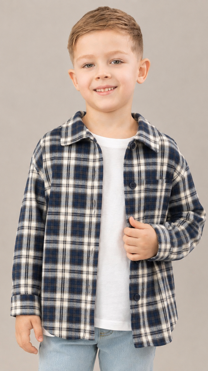 Camasa baieti in carouri bleumarin-crem, oversize