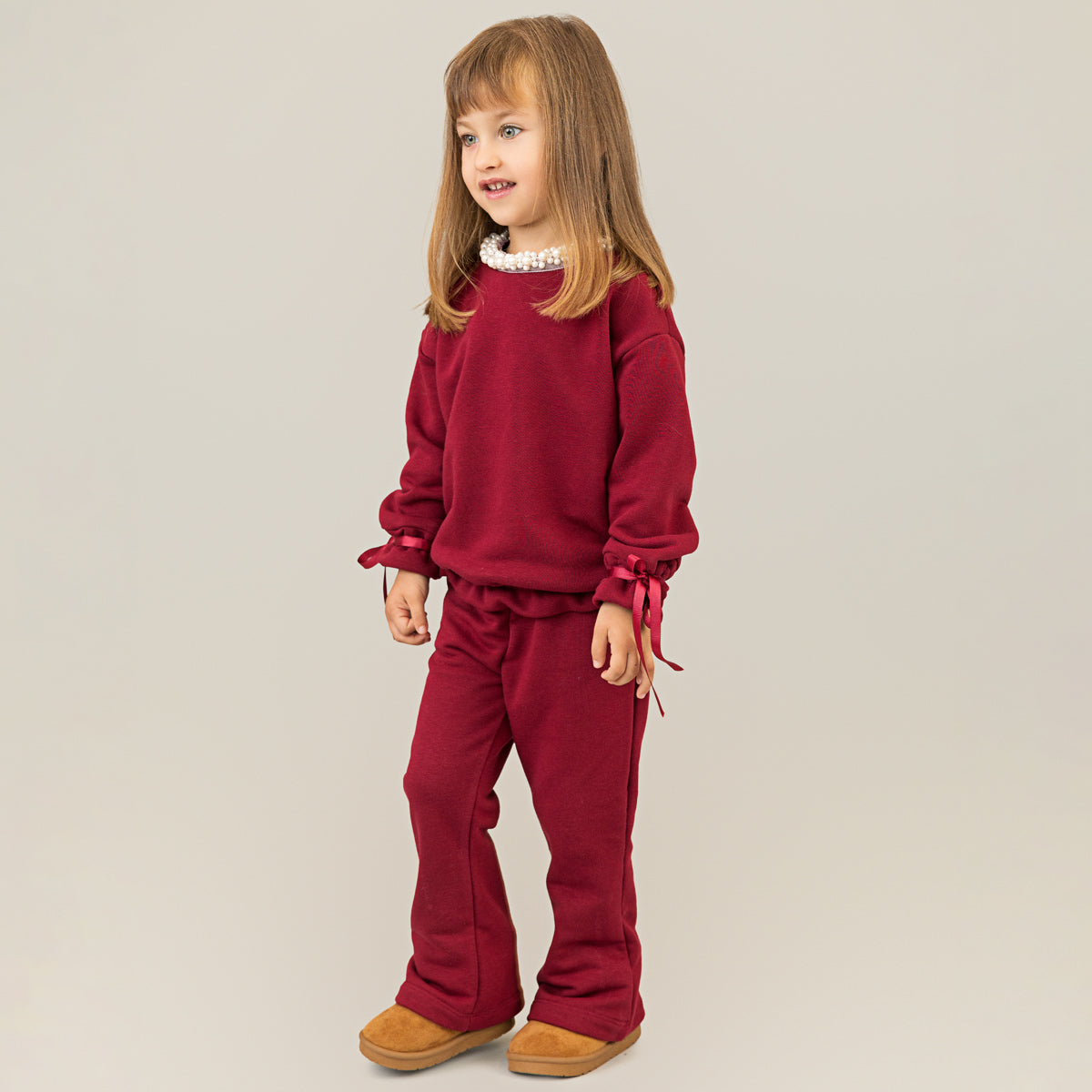 Trening fete burgundy cu perle la guler