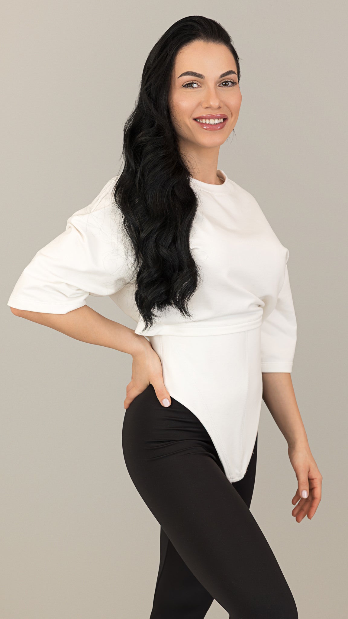 Tricou off white din bumbac premium cu corset