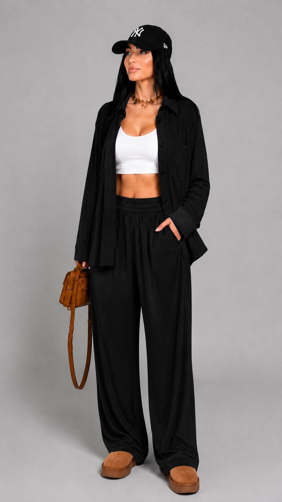Trening dama negru format din camasa oversize si pantaloni largi