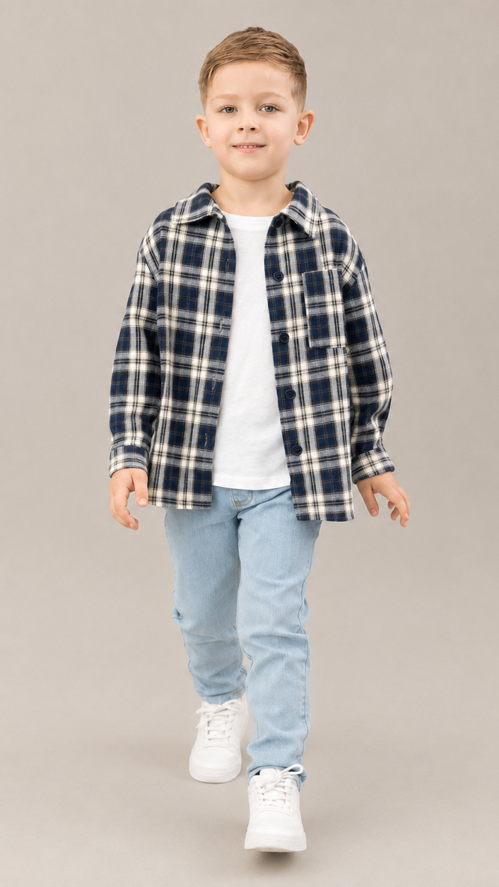 Camasa baieti in carouri bleumarin-crem, oversize