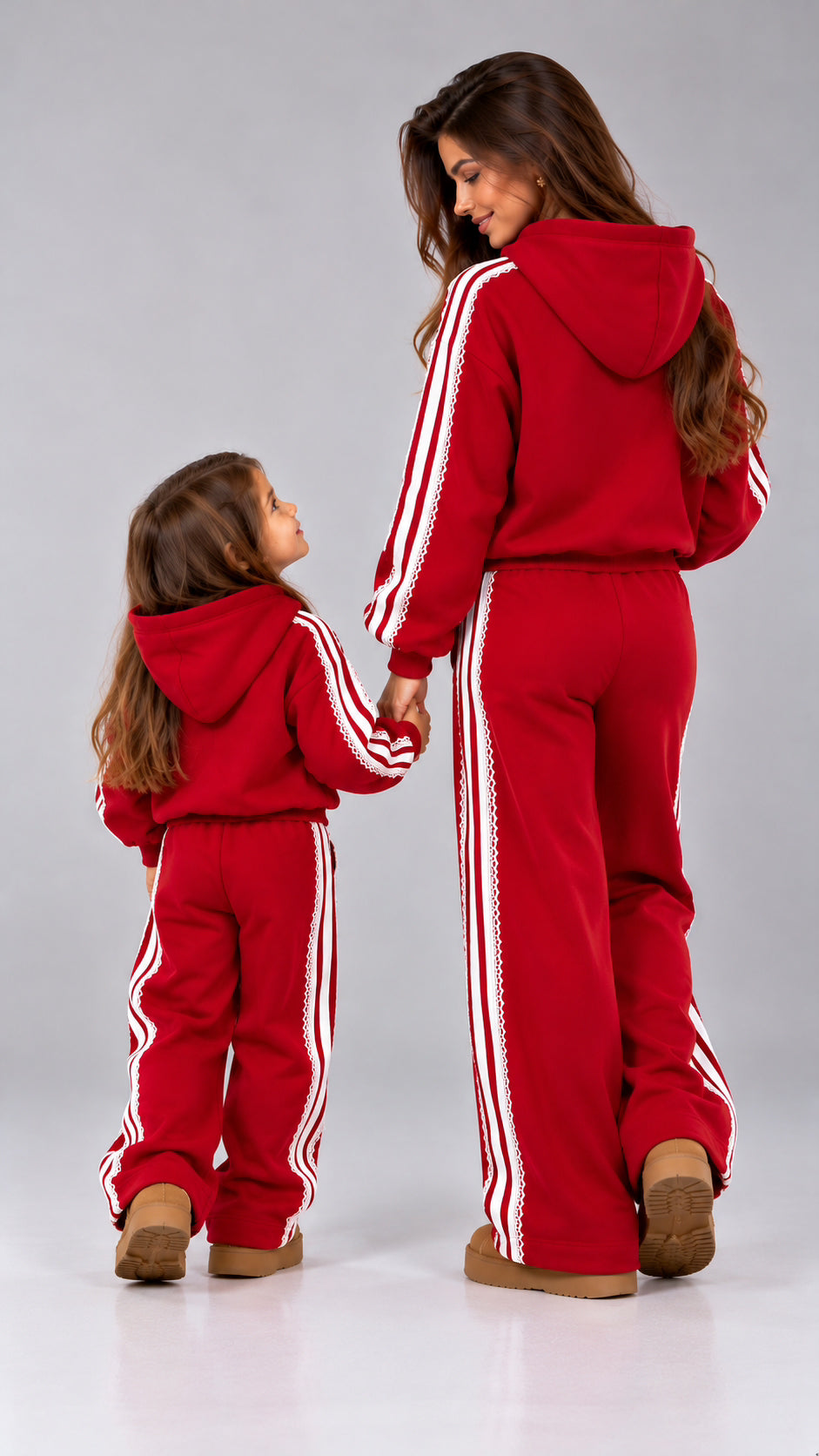 Set treninguri mama fiica rosu cu noduri decorative si dantela contrastanta