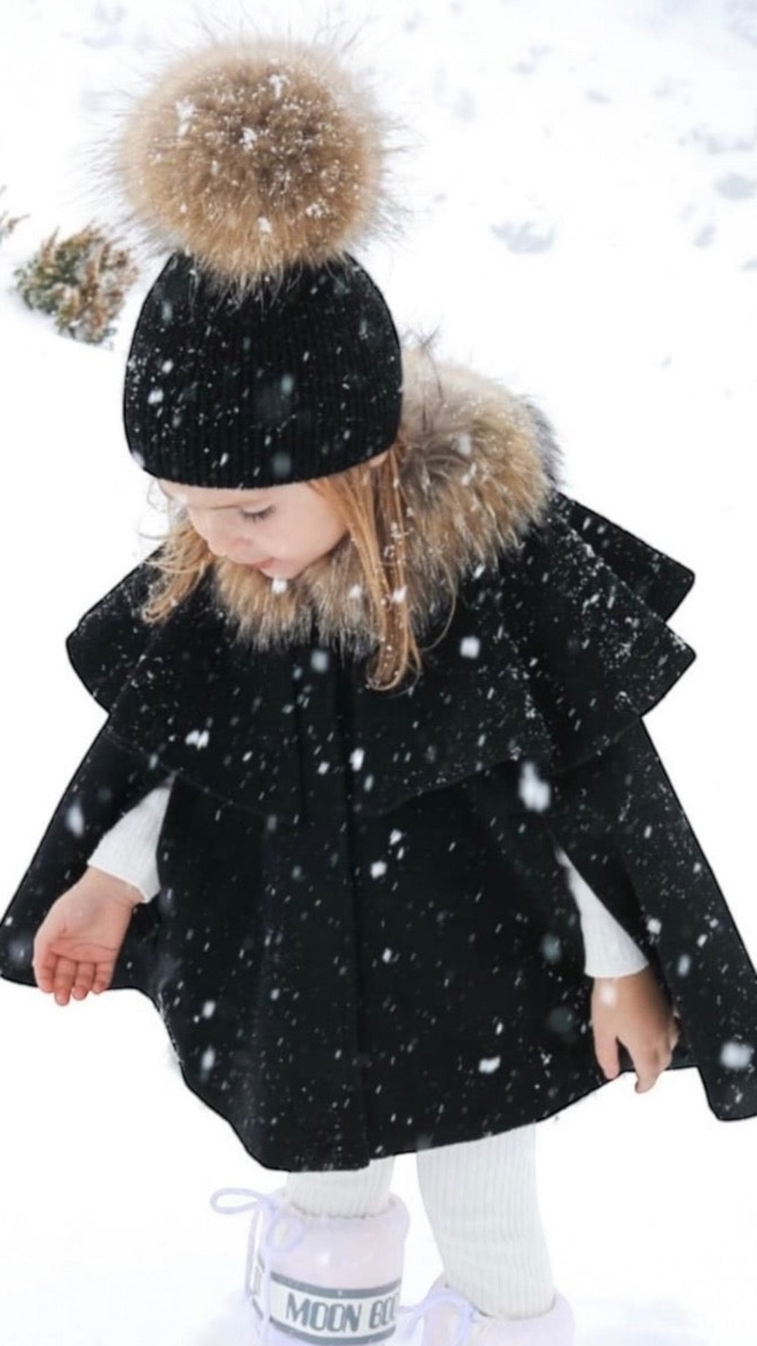 Fes fete din tricot cu mot din blana naturala – Negru