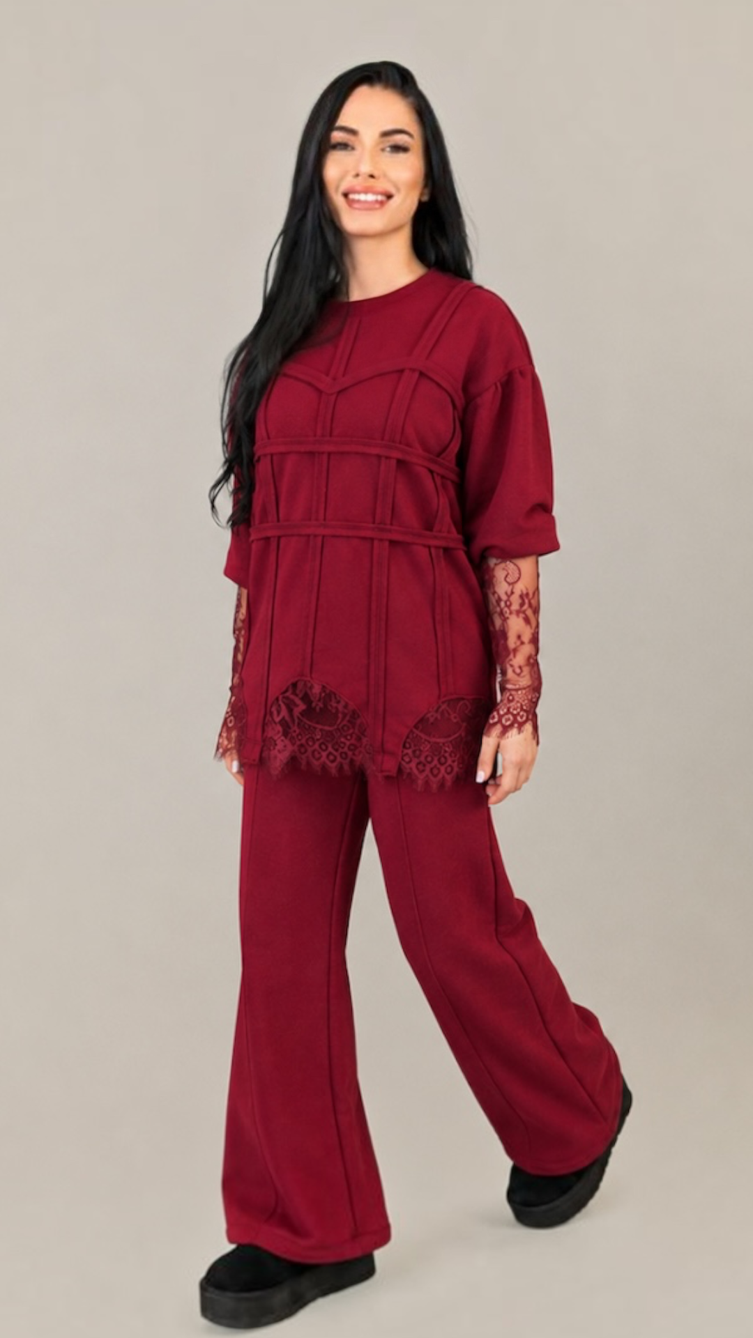 Trening dama burgundy cu bandaje tip corset si dantela chantilly