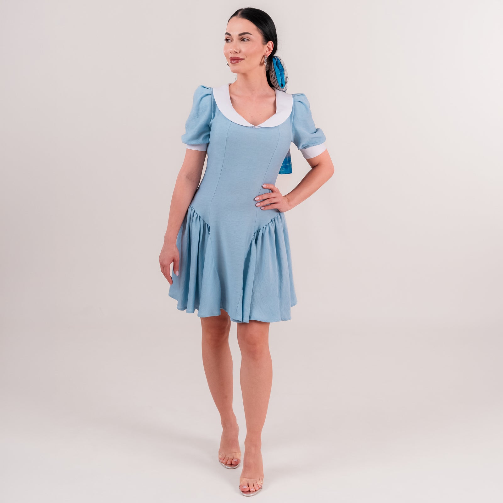 Rochie dama bleu din in cu guler alb si falduri