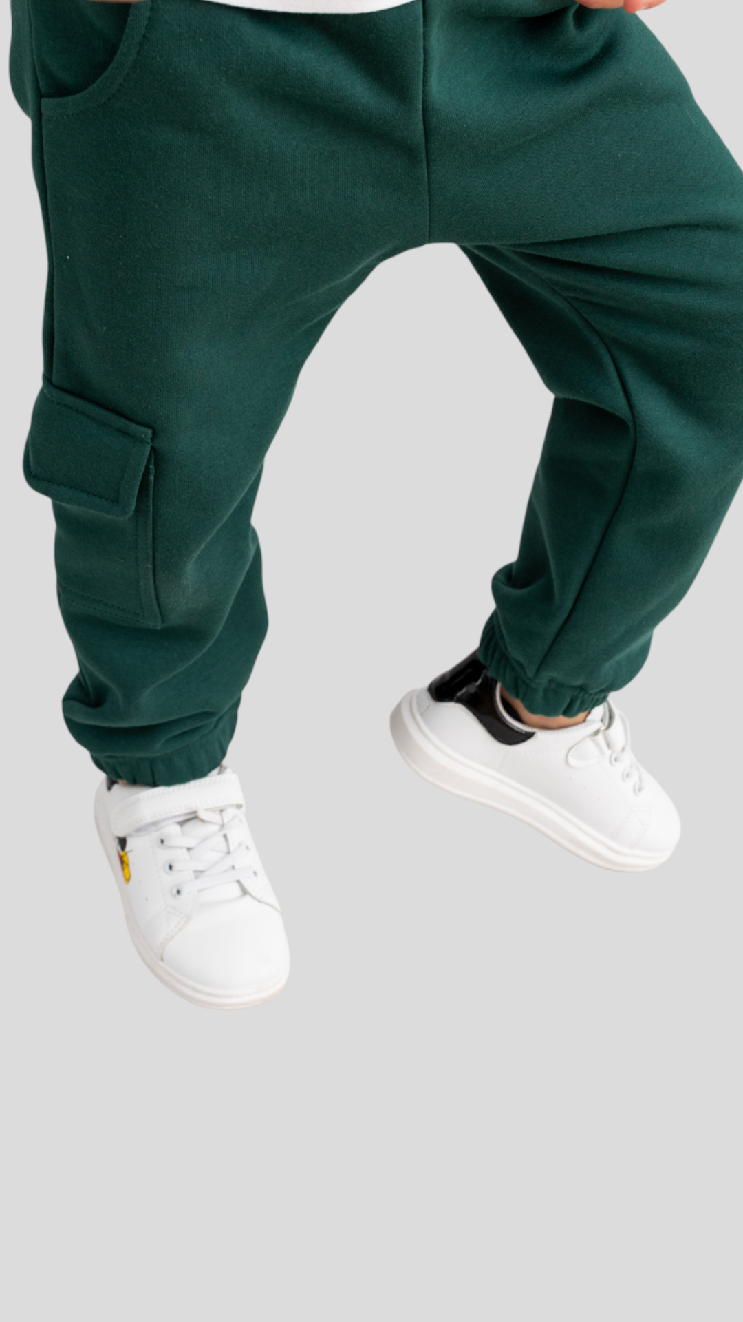 Pantaloni trening baieti cargo verde inchis - Royal Green