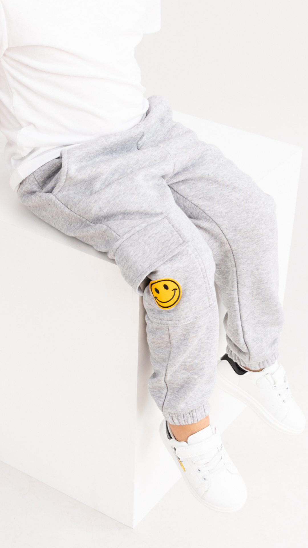 Pantaloni trening baieti cargo gri melange - Smiley Face