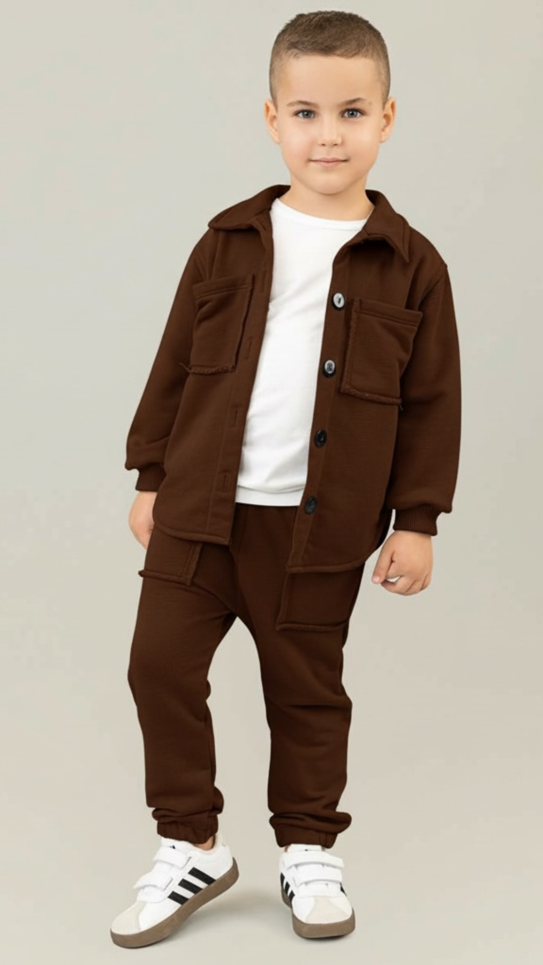 Trening copii maro ciocolata format din jacheta tip camasa si pantaloni jogger