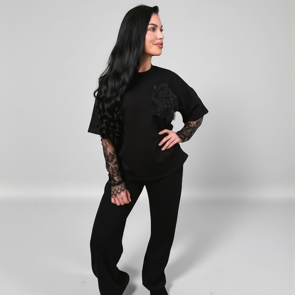 Compleu dama negru cu floare si maneci din dantela chantilly
