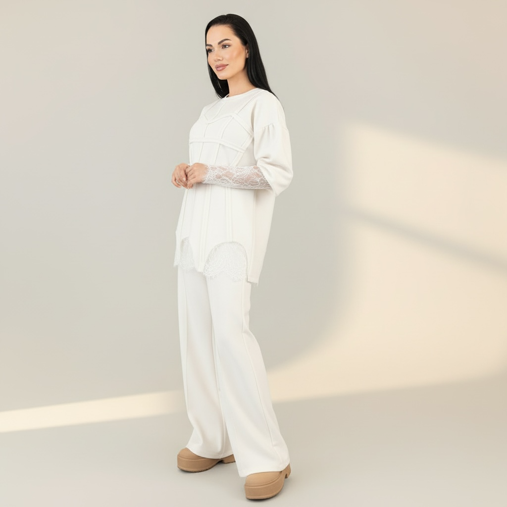 Trening dama off white cu bandaje tip corset si dantela chantilly