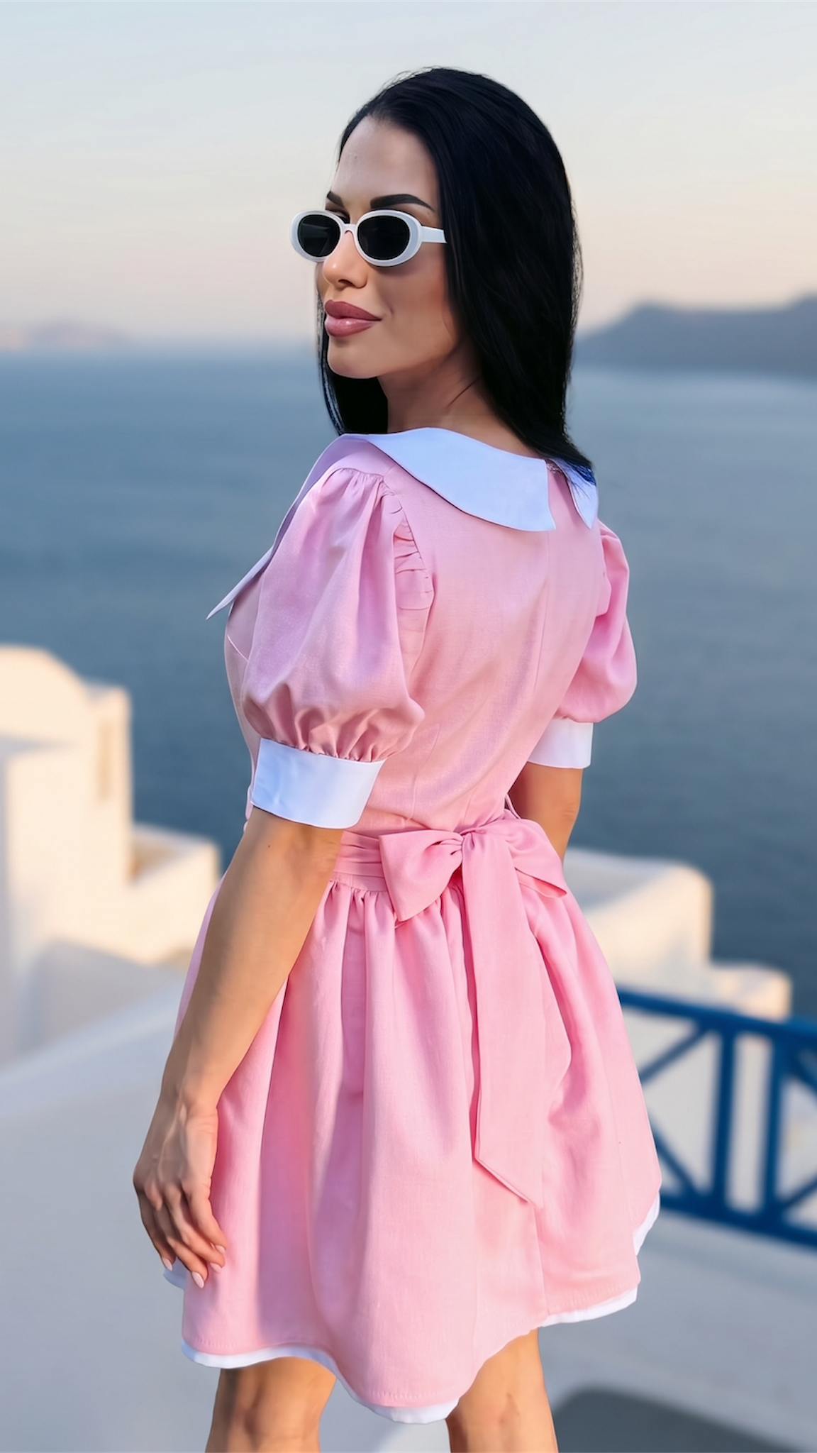 Rochie dama baby doll roz pastel din in cu guler alb si maneci bufante