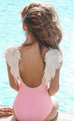 Costum de Baie Roz cu Broderii Aplicate
