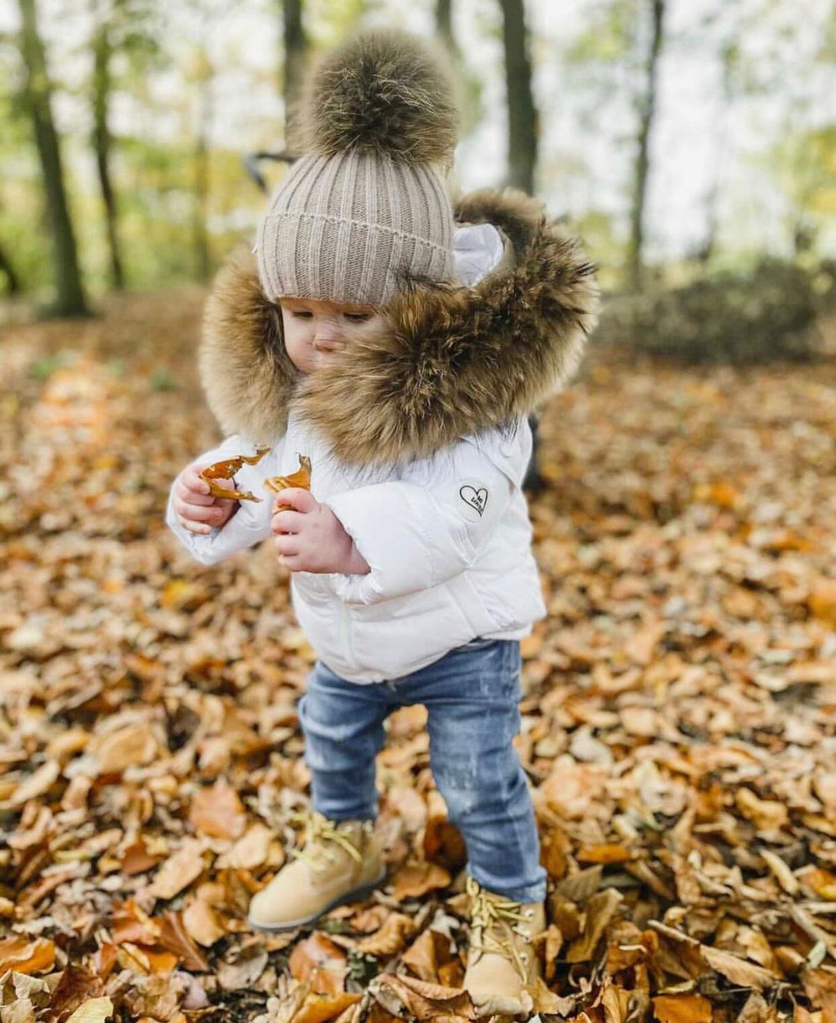 Fes copii din tricot cu mot din blana naturala - Creamy