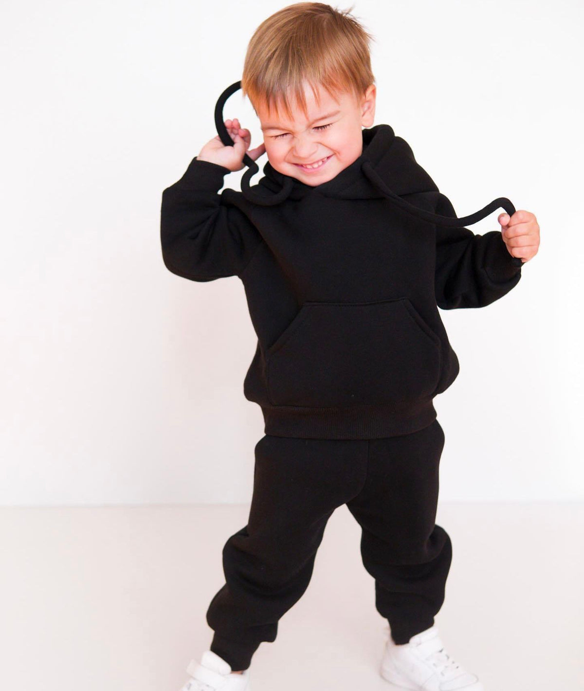 Set treninguri mama copil negru cu snur supradimensionat
