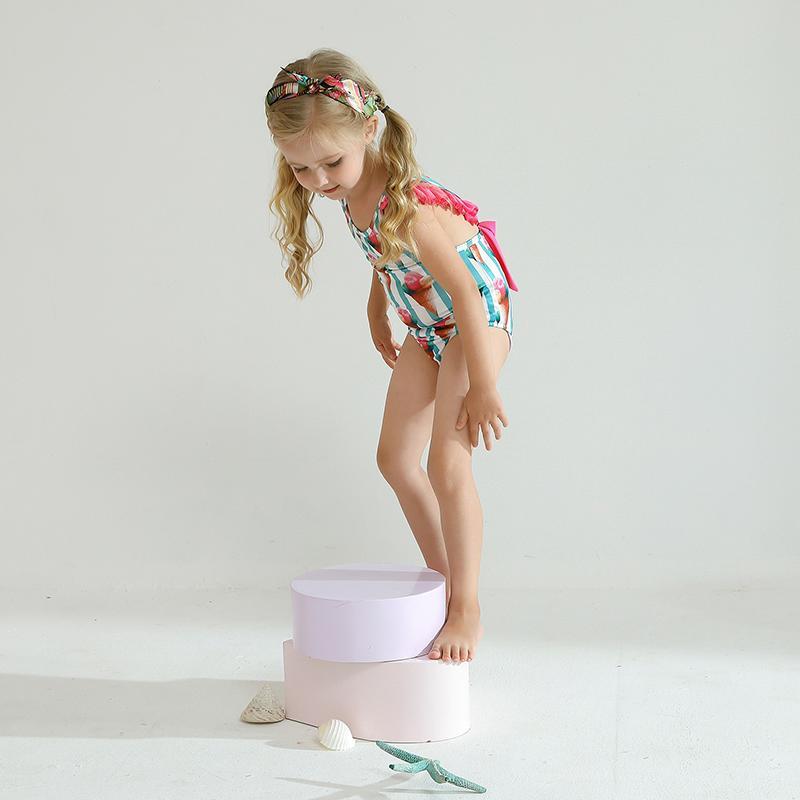 Costum de baie fete cu funda si volane  Ice Cream