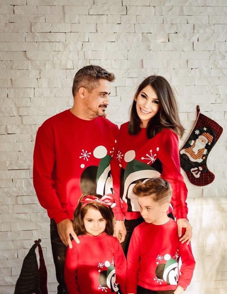 strategy sofa Persona Set 3 Bluze de familie de Craciun – „Mickey Christmas” - Comanda simplu si  in siguranta